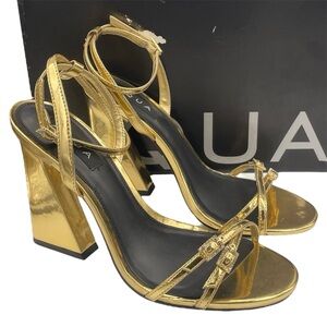Aqua gold metallic patent leather heel sandals women’s Size 9B- Bloomingsdales